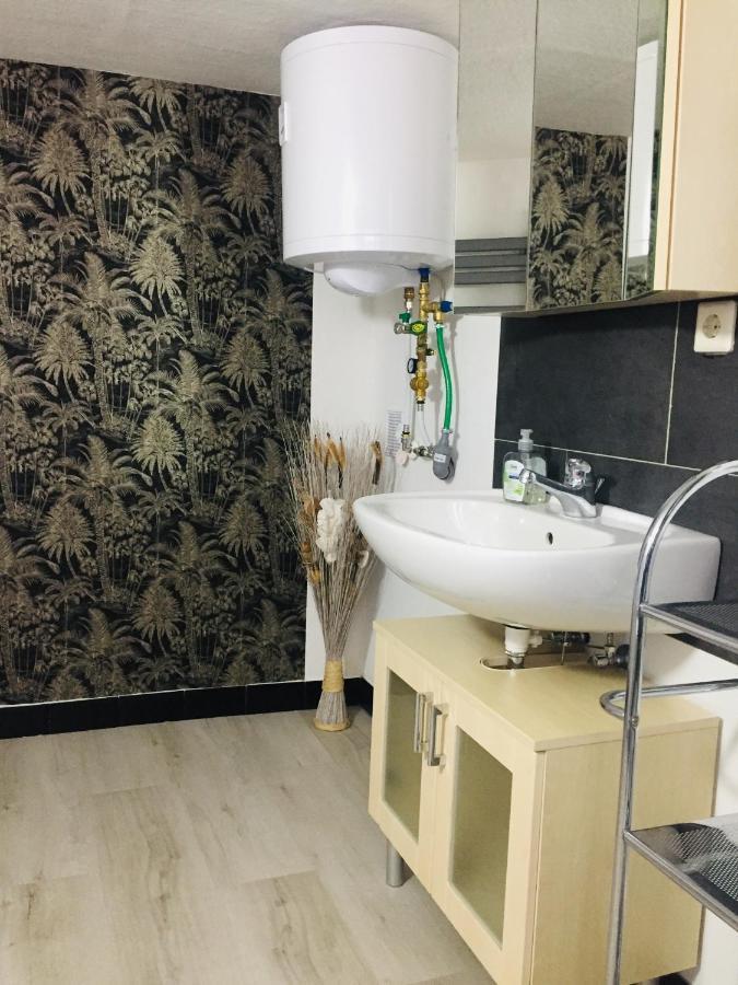 Monteurwohnung, 2 Zimmer, Kueche,Bad Staufenberg  Экстерьер фото